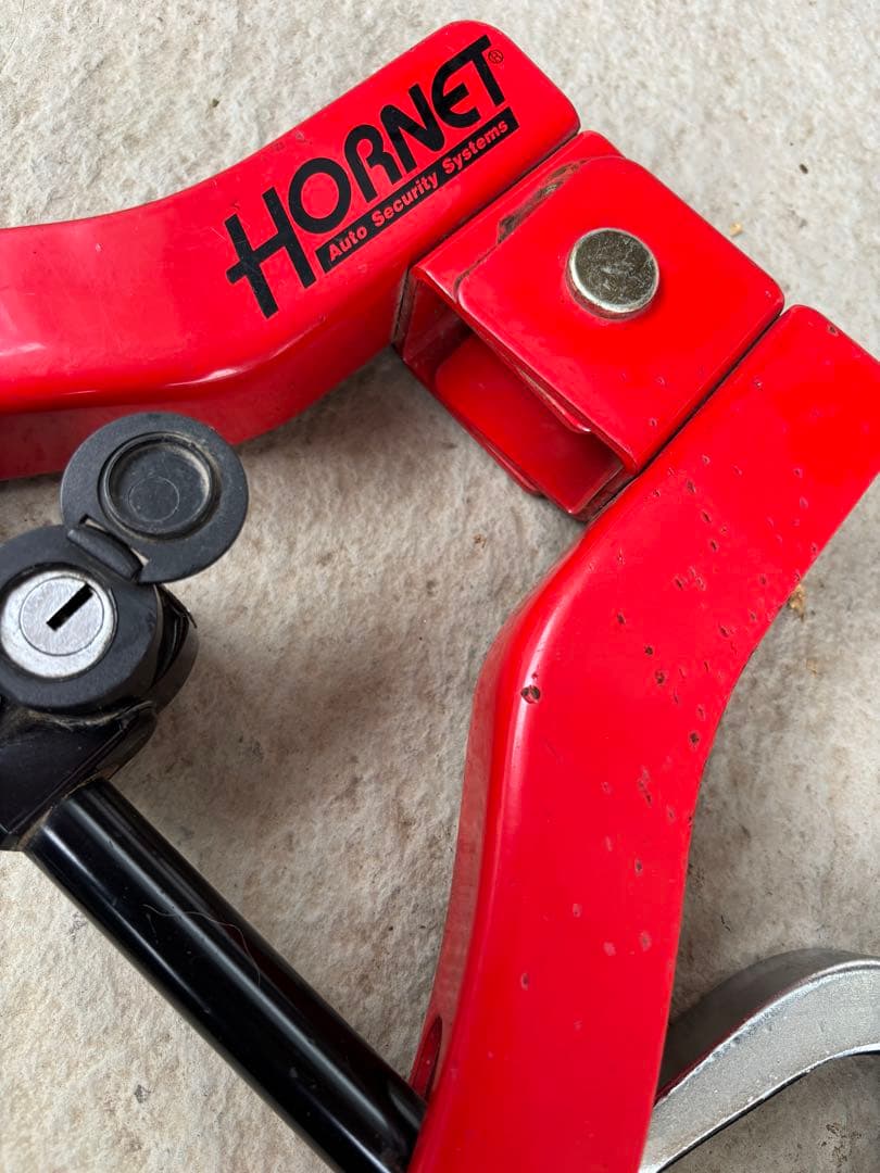 ホーネットタイヤロック&ハンドルロック