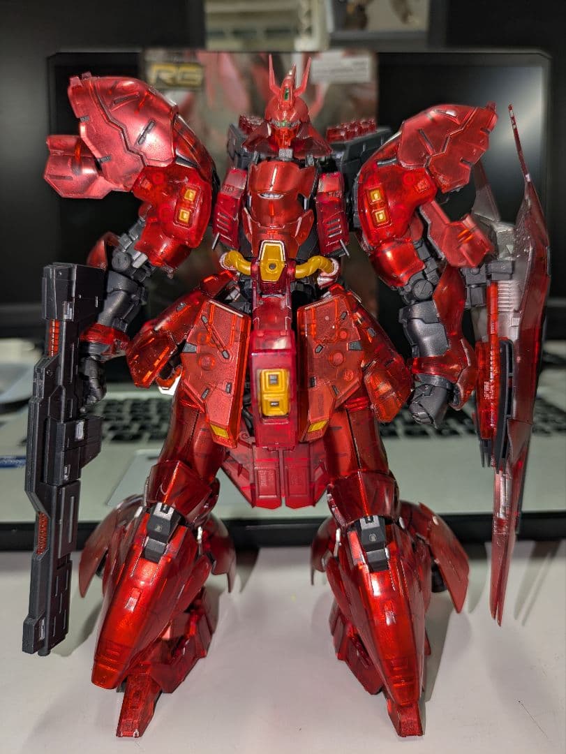 RG サザビー　塗装品　メカニカルコアメッキ風