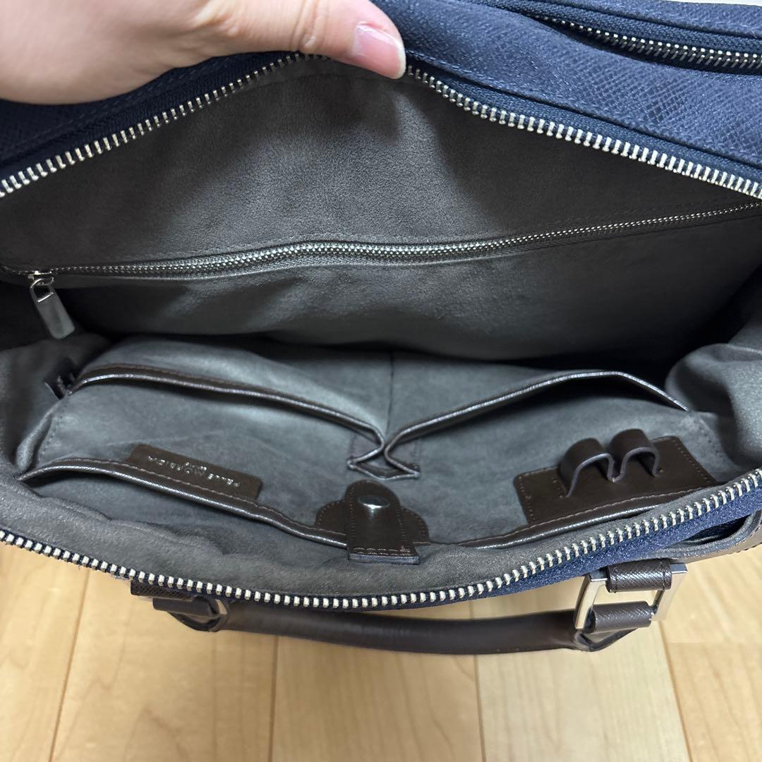 Pellemorbidaビジネスバッグ　紺