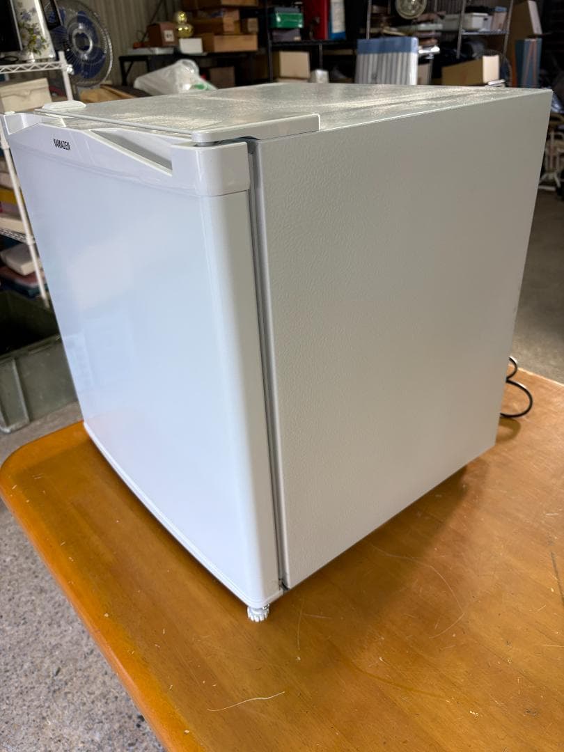 YAMAZEN 電気冷凍庫 31L YF-WU30(W) 2024年製 中古美品