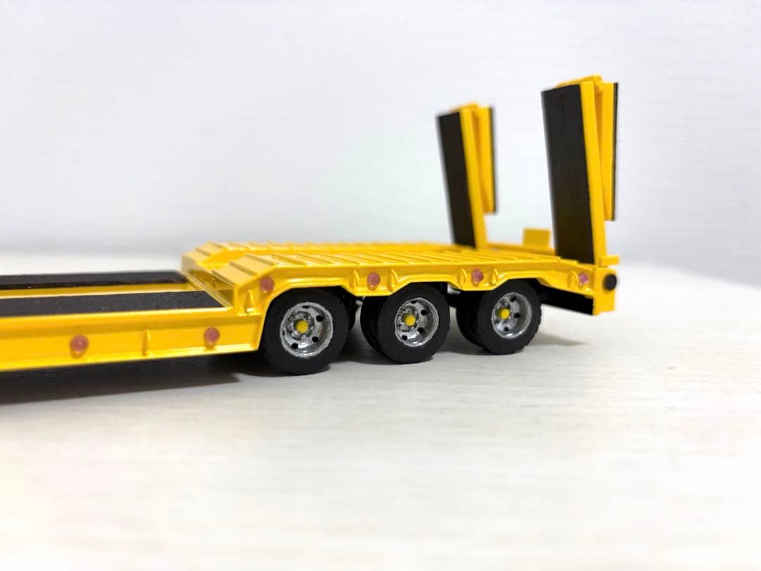 Dodge様専用 1/50 3軸低床トレーラー自動あゆみ付 重機 建機