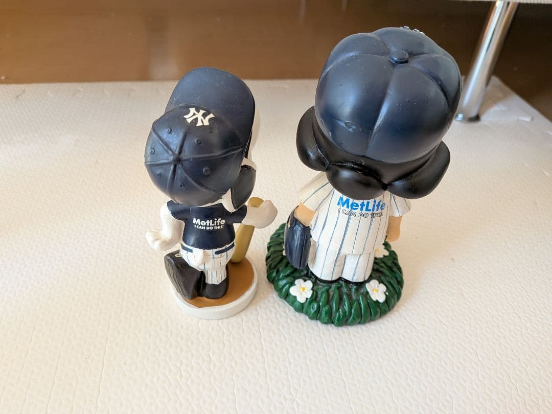 スヌーピー ボブルヘッド ヤンキース mlb 2002 ビンテージ ルーシー