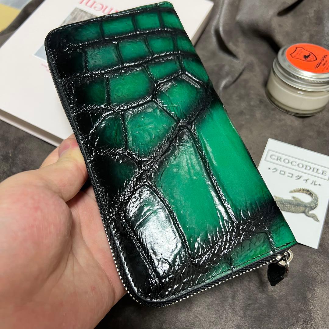 実物一枚革　クロコダイル　ラウンドファスナー 本革　手染め手作り　長財布　人気