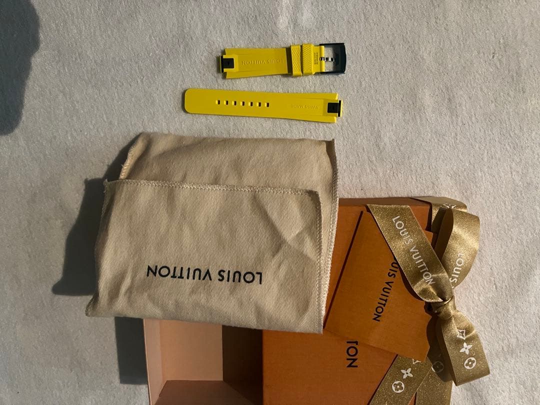 Louis Vuitton イエロー ラバーベルト