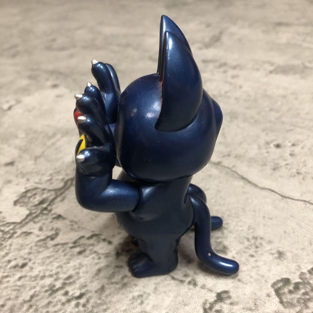 grape brain ソフビ　フィギュア　ジコクネコ　おにぎり　黒にぎり