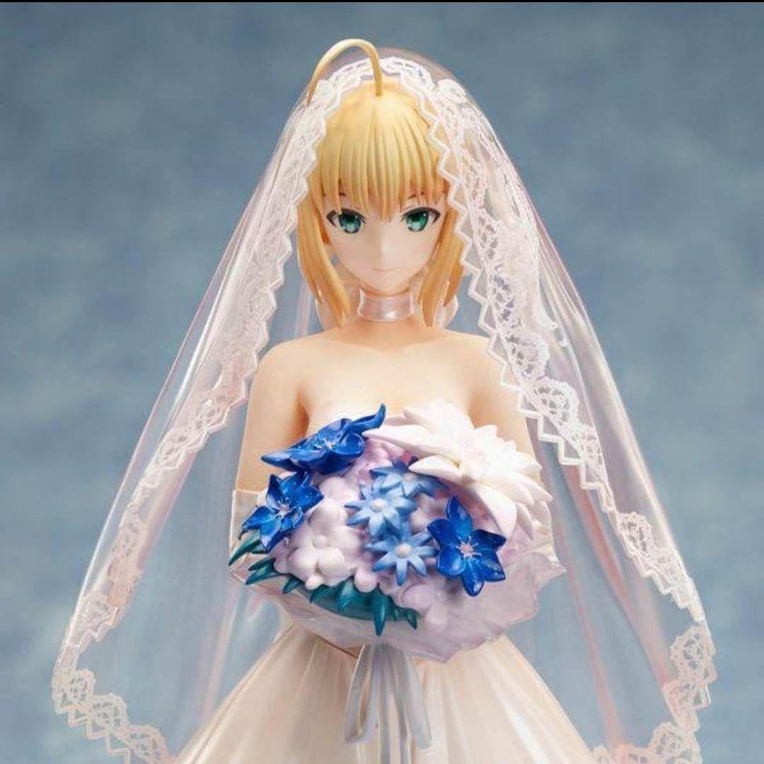 初版)セイバー ～10thロイヤルドレスver.～ 1/7スケールフィギュア