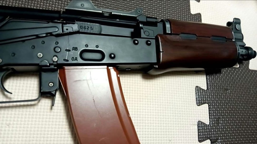 東京マルイ　次世代　電動ガン　AKS74U(?)