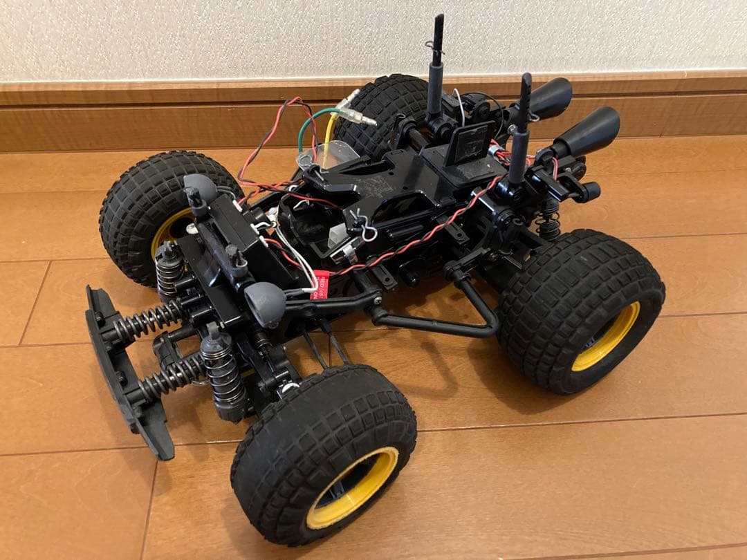 タミヤ コミカルアバンテ