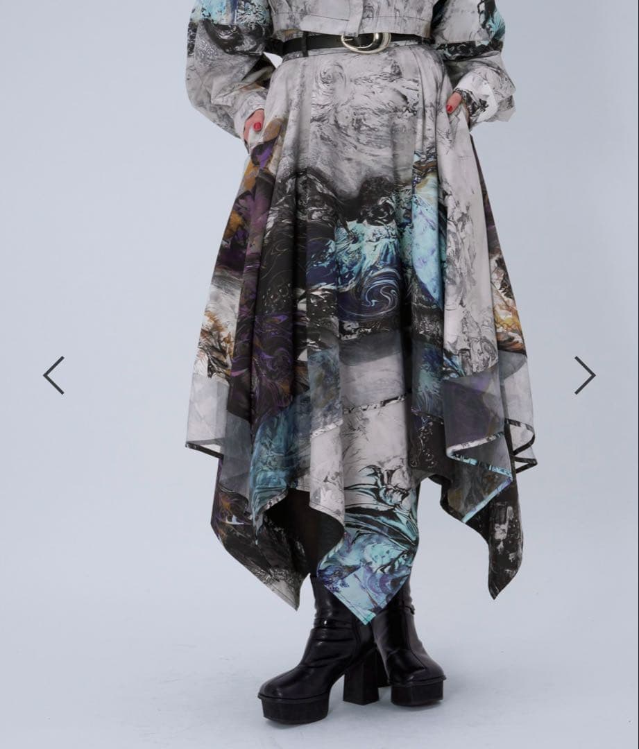 HARE イレヘムスカート by MAO KAWASAKI ホワイト　晴詣