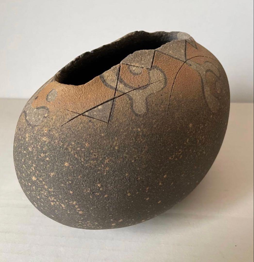 神谷英介　彩文扁壺