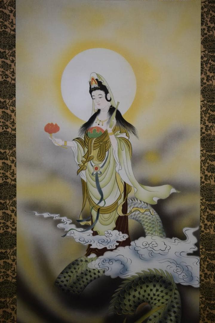 真作/紫雲/龍雲聖観音図/龍上聖観音図/桐共箱付/布袋屋掛軸HH-753