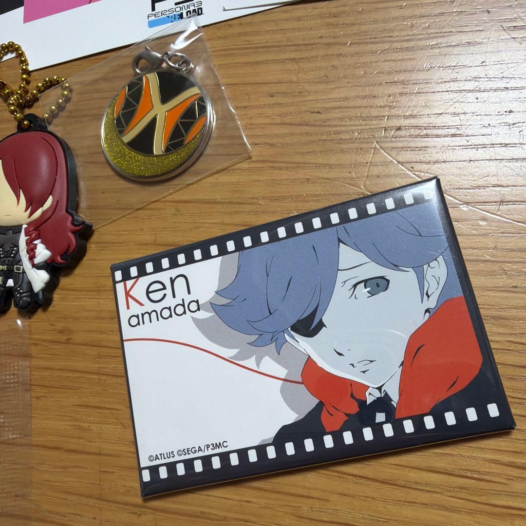 ペルソナ P3 ラバーキーホルダー 缶バッジ ポストカード セット まとめ売り