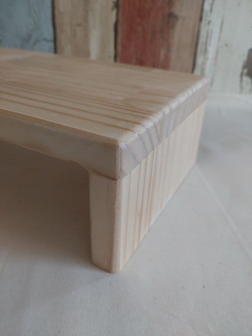 椅子やテーブルにもなる 木製 コの字ラック 水槽台 ハンドメイド　踏み台