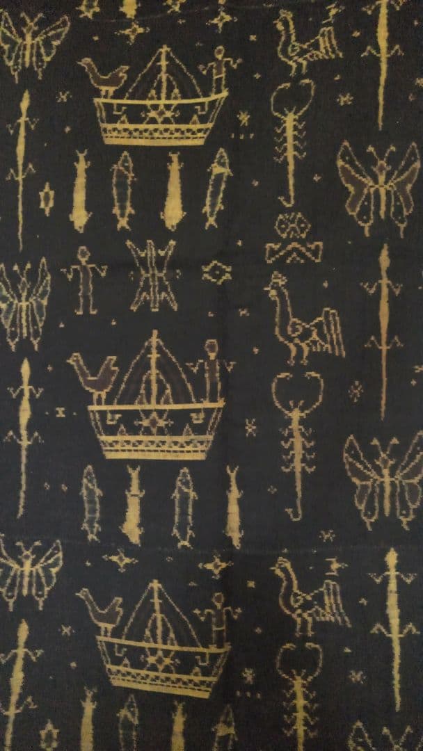 東南アジアの布】No.14 イカット サロン(筒状腰布) インドネシア 希少