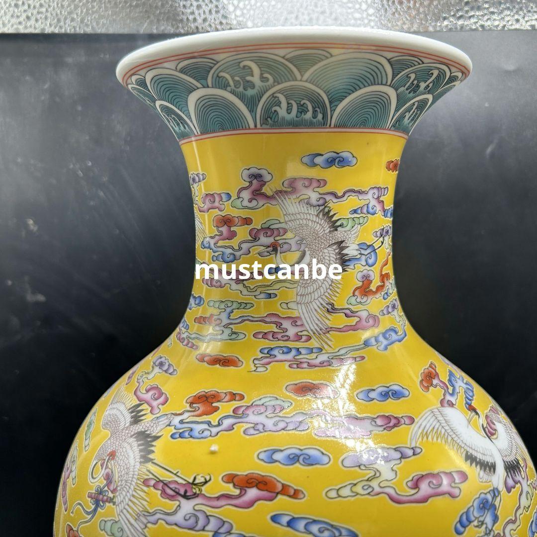 大清雍正粉彩海水鶴魚夜光磁器尾瓶 景徳鎮 陶磁器