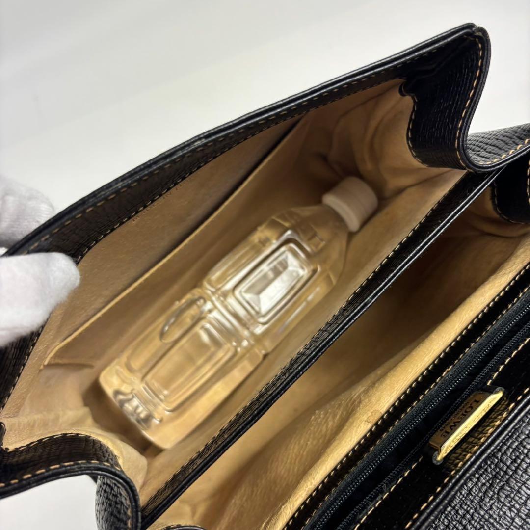 専用ロエベ レザー ハンドバッグ ターンロック ロゴ型押し 黒