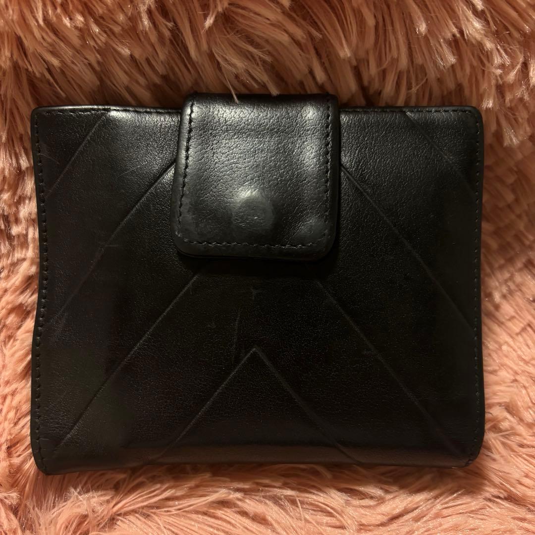 R*8様 【美品】激レア　シャネル Vステッチ ココマーク 折り財布 コンパクト