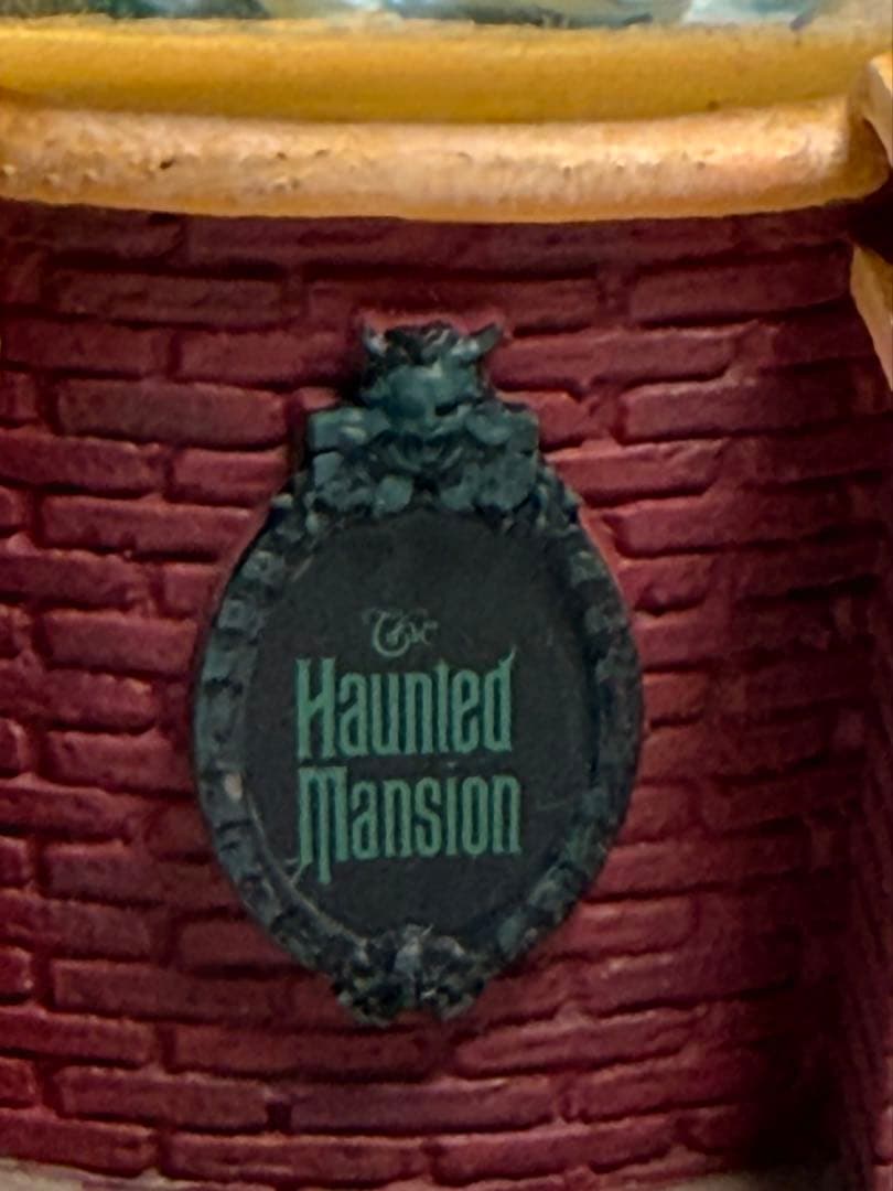 破損有・新品未使用品】ホーンテッドマンション マダムレオタ スノー