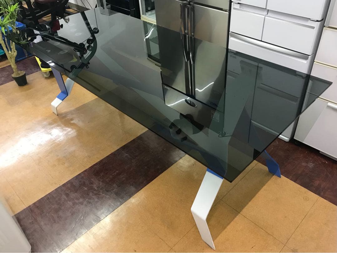 COUNTACH テーブル