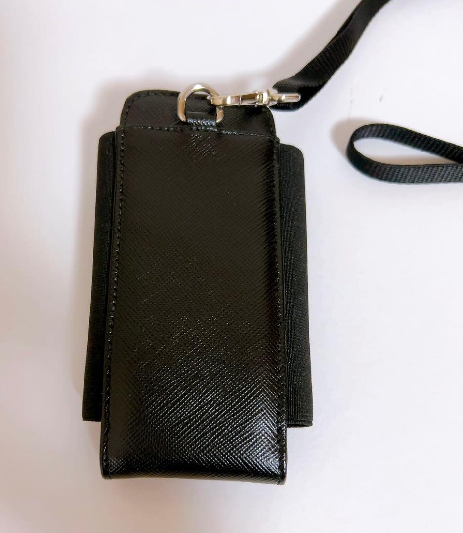 プラダ　PRADA ガラケーケース　ストラップ　小物入れ　ブラック