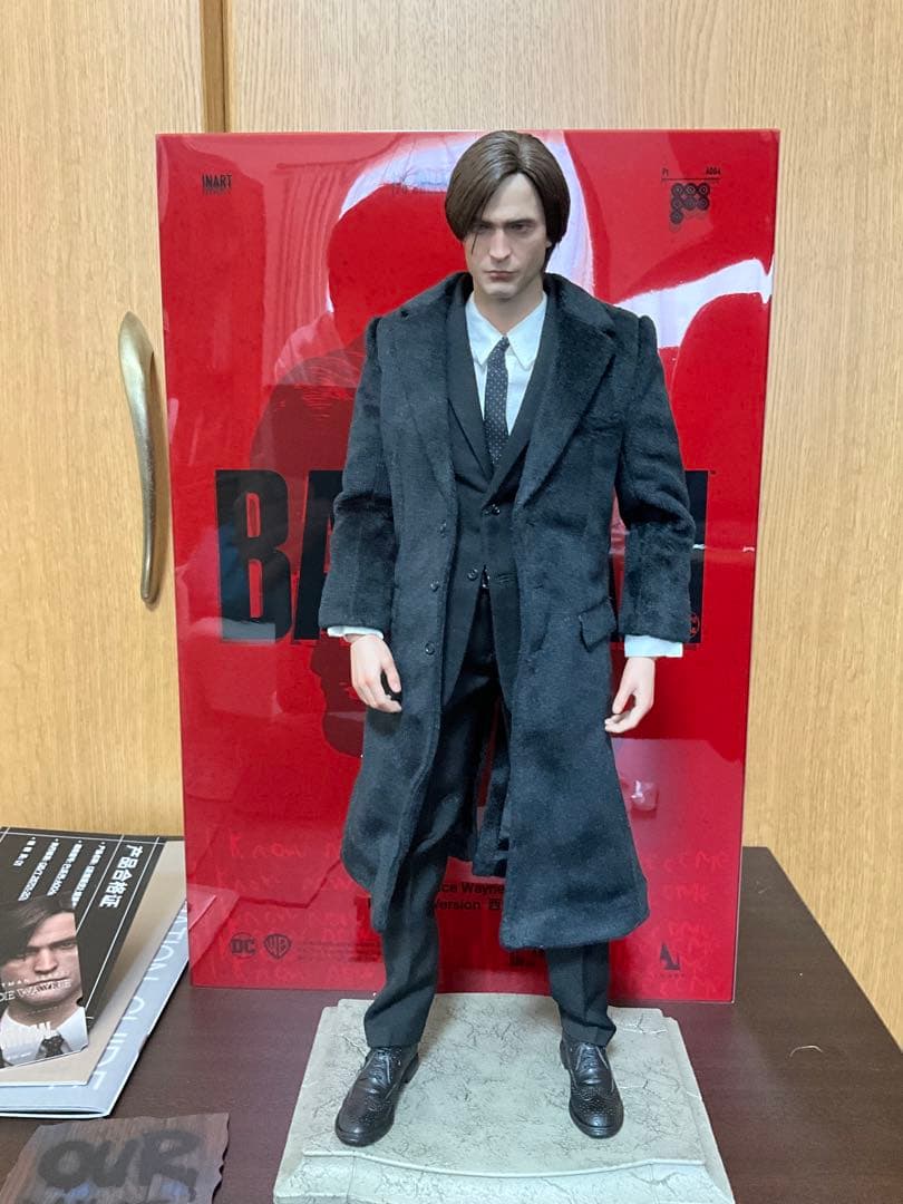 INART 1/6 ザ バットマン ブルース ウェイン プレミアム版 植毛ヘッド
