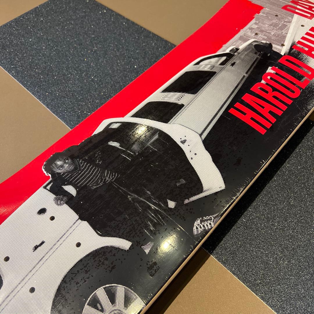 DGK HAROLD HUNTER 8.25インチ　デッキテープ付き