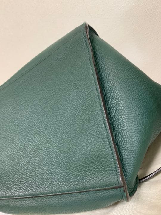 値下げ中　セリーヌ　ビッグバックスモール　カラー:アマゾン