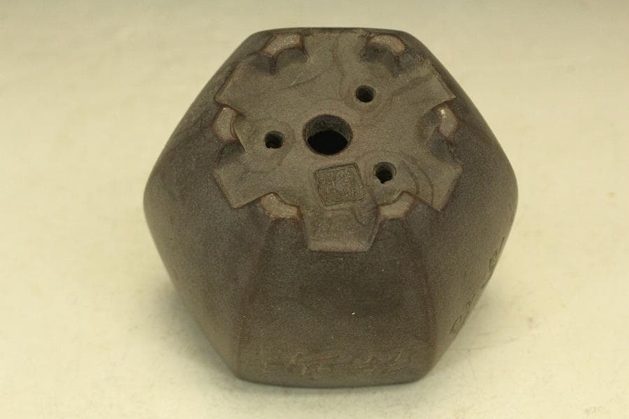 中国美術 紫泥 六方 花盆 葛明祥造(HA515)