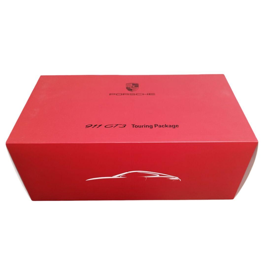 スパーク 1/18 ポルシェ 911 GT3 Touring Package