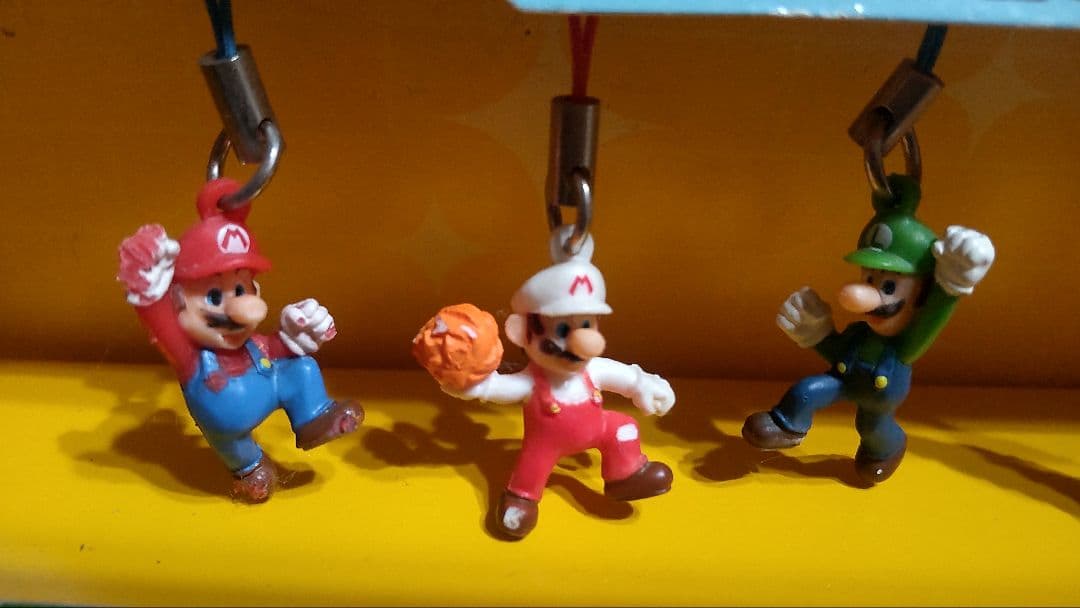 三菱uni店頭用非売品☆スーパーマリオミニフィギュアストラップ8種セット