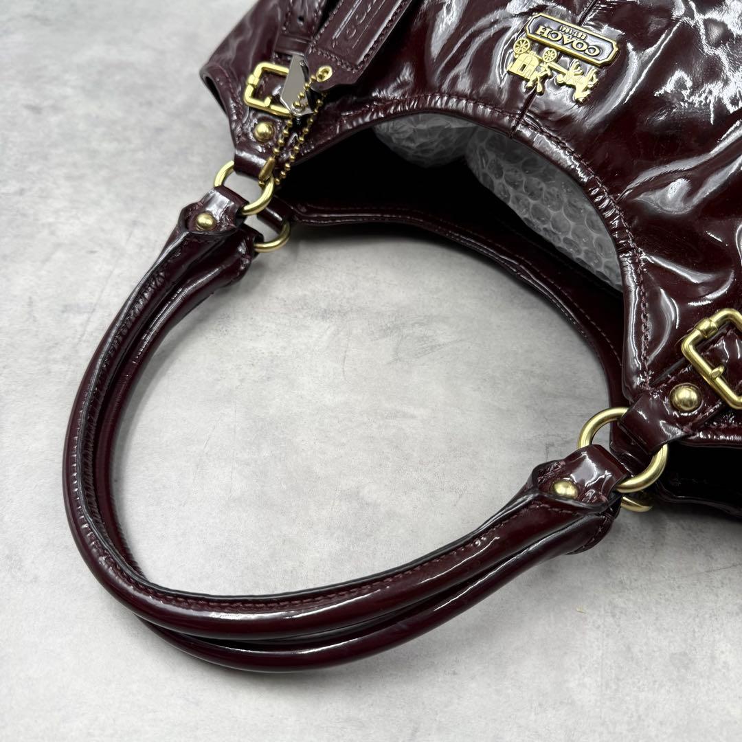 コーチ マディソン ハンドバッグ エナメル ボルドー 18610