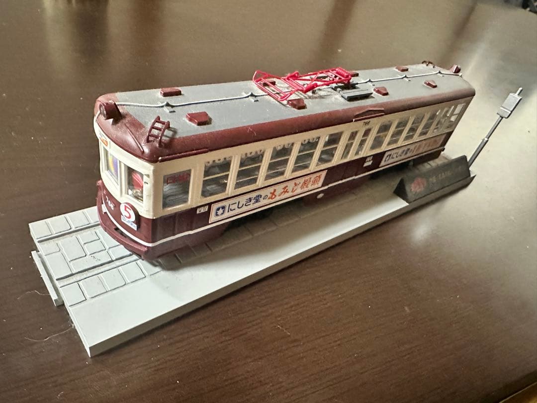 TOMICA LIMITED VINTAGE 広島電鉄もみじ号750形 西部警察