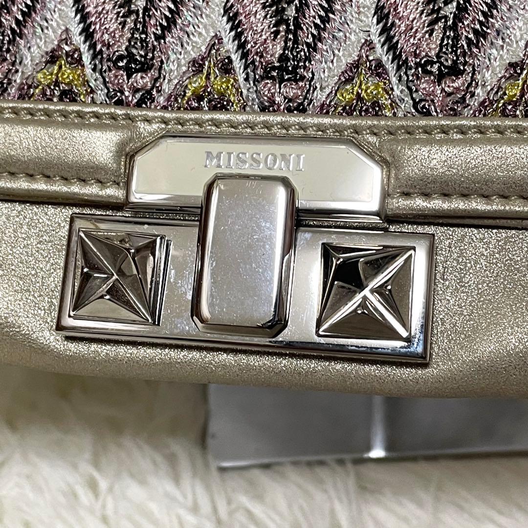 美品 ミッソーニ チェーンショルダーバッグ ジグザグ ジャガード フラップ 金色