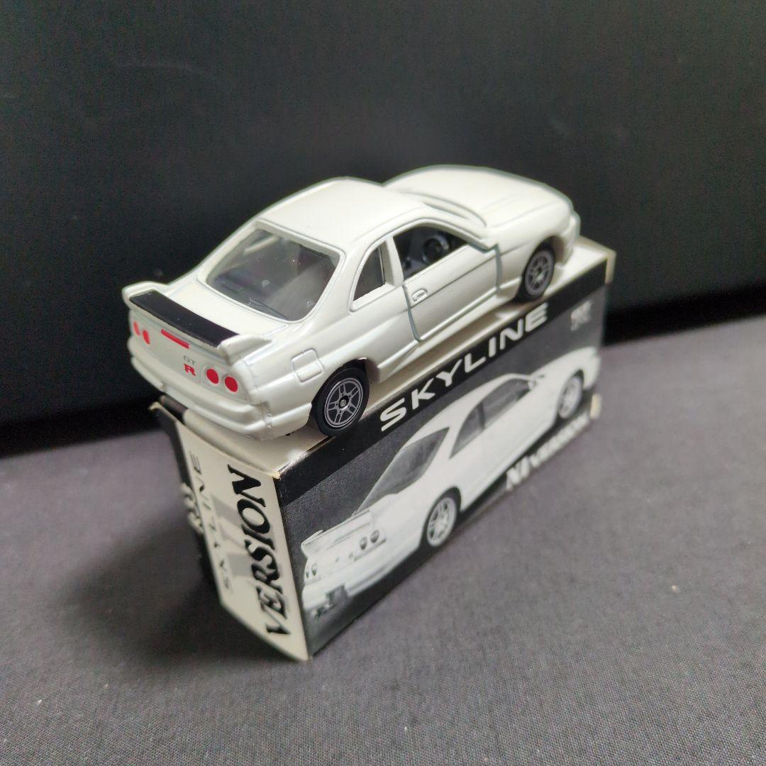 アイアイアド特注トミカ　R33スカイライン　GT-R　2台セット