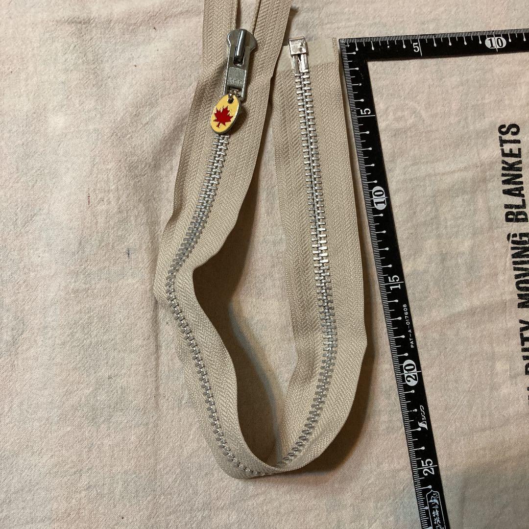 カナダ❤️4点セット　新品未使用　ワッペン&タグ&ファスナー&アザラシキーホルダー