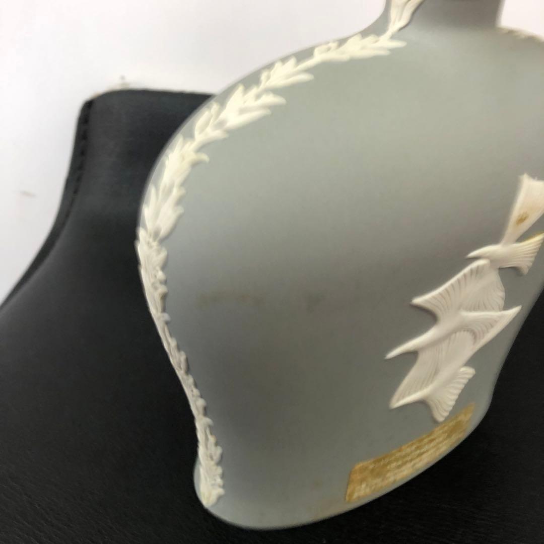 s-128 未開栓 サントリー ウェッジウッド 陶器ボトル 750ml ウイス