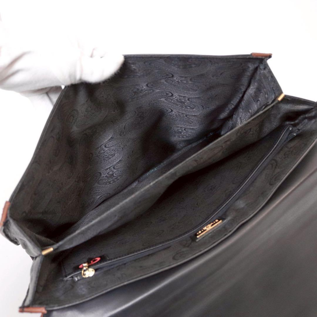 バレンシアガ ブリーフケース ペイズリー柄　レザー ロゴ型押し 黒