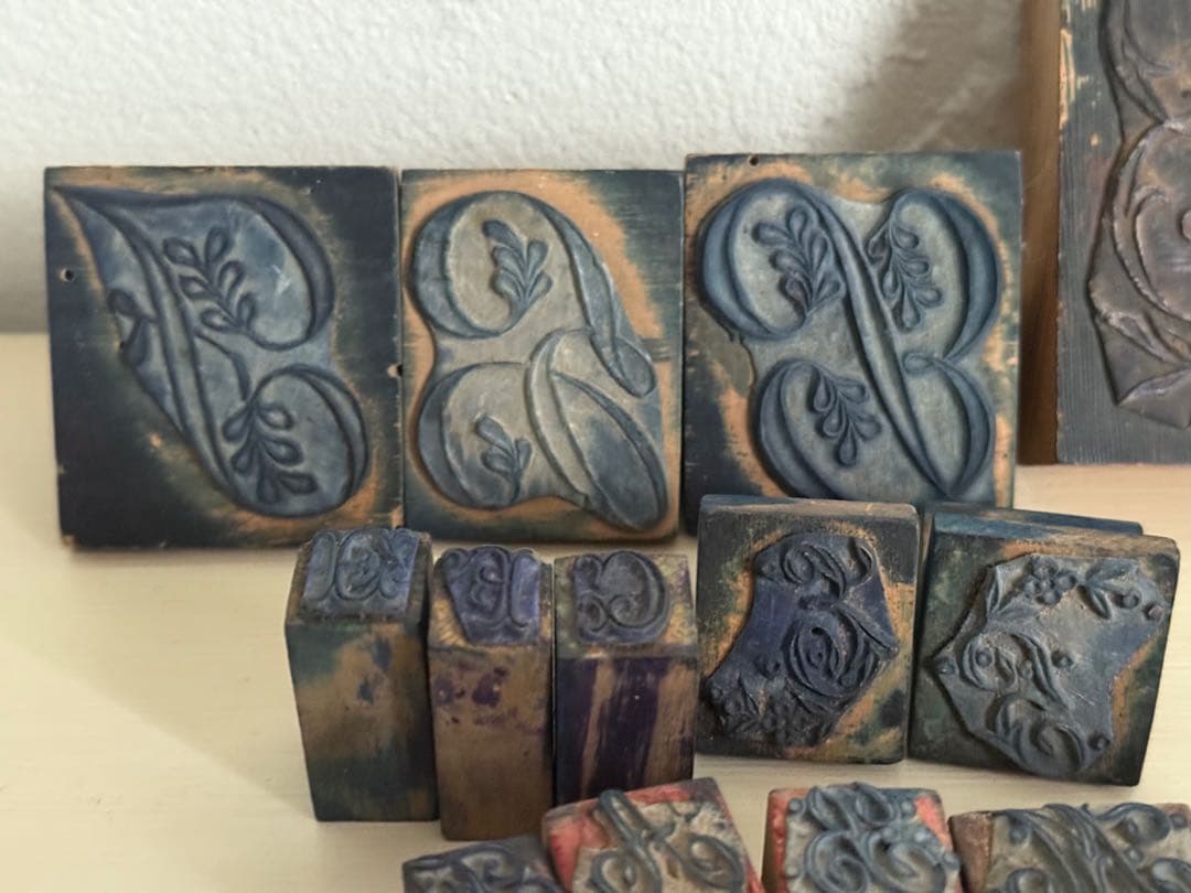 フランスアンティーク モノグラム 刺繍 木製スタンプセット