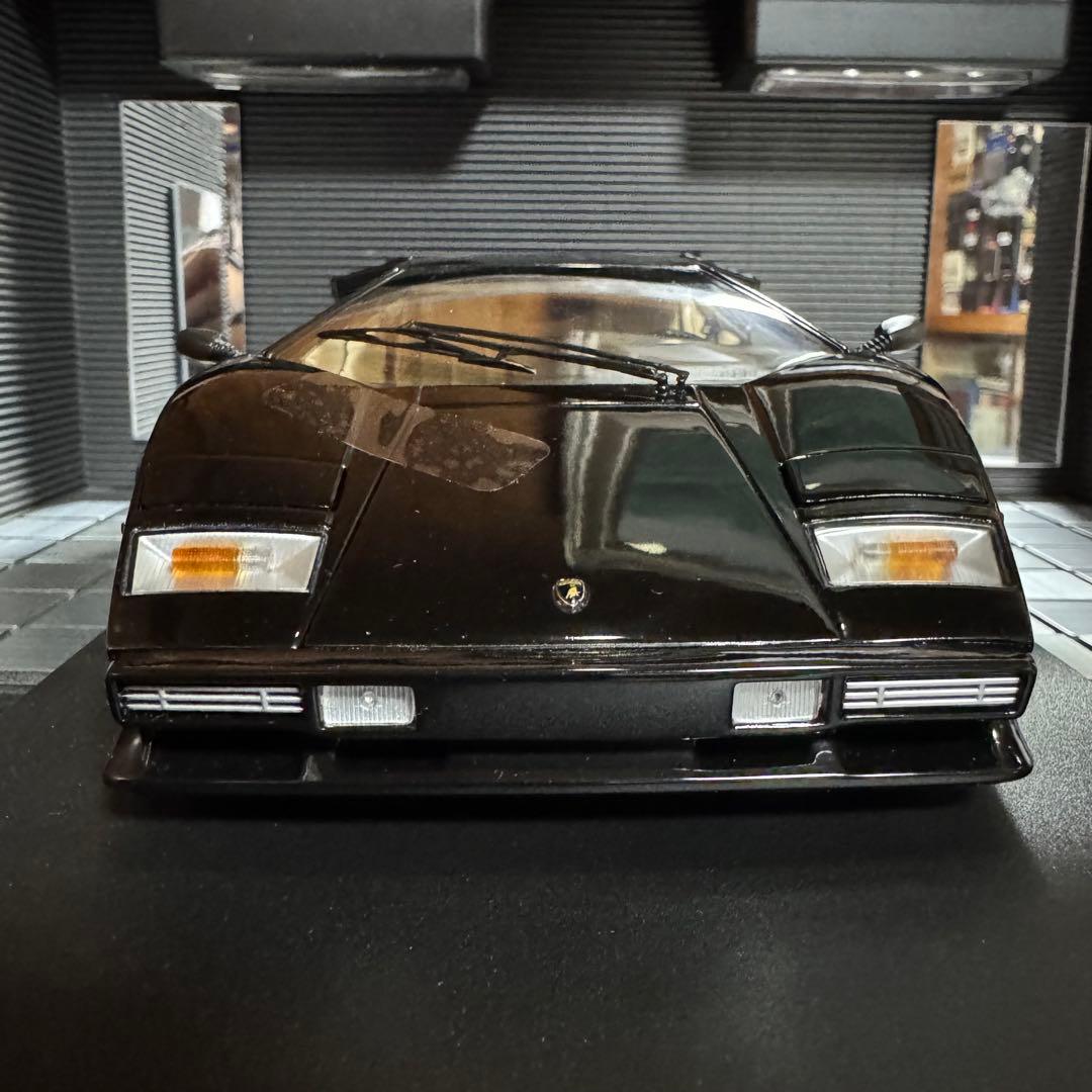 絶版未展示品 京商 1/18 ランボルギーニ カウンタック LP500