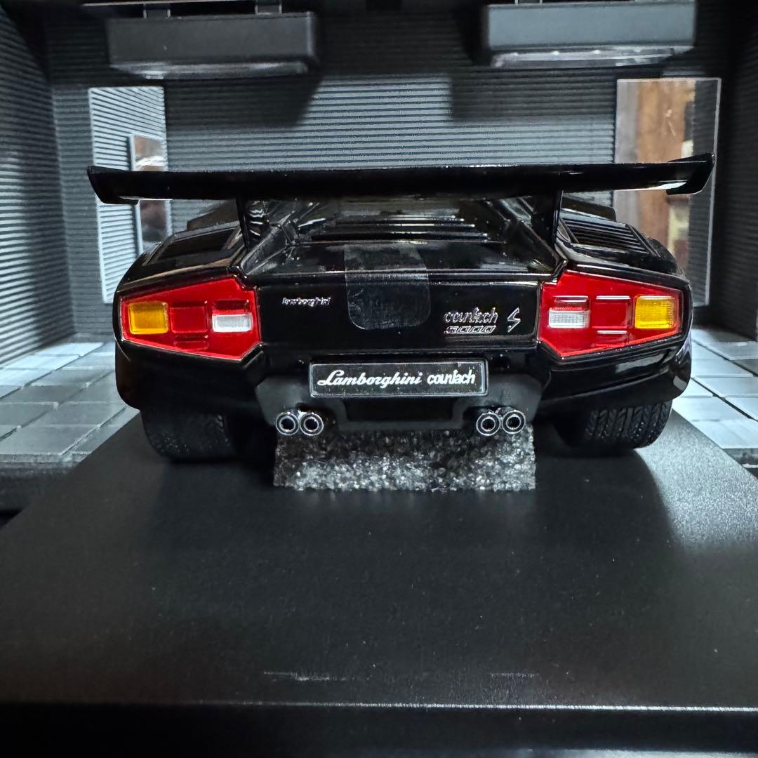 絶版未展示品 京商 1/18 ランボルギーニ カウンタック LP500