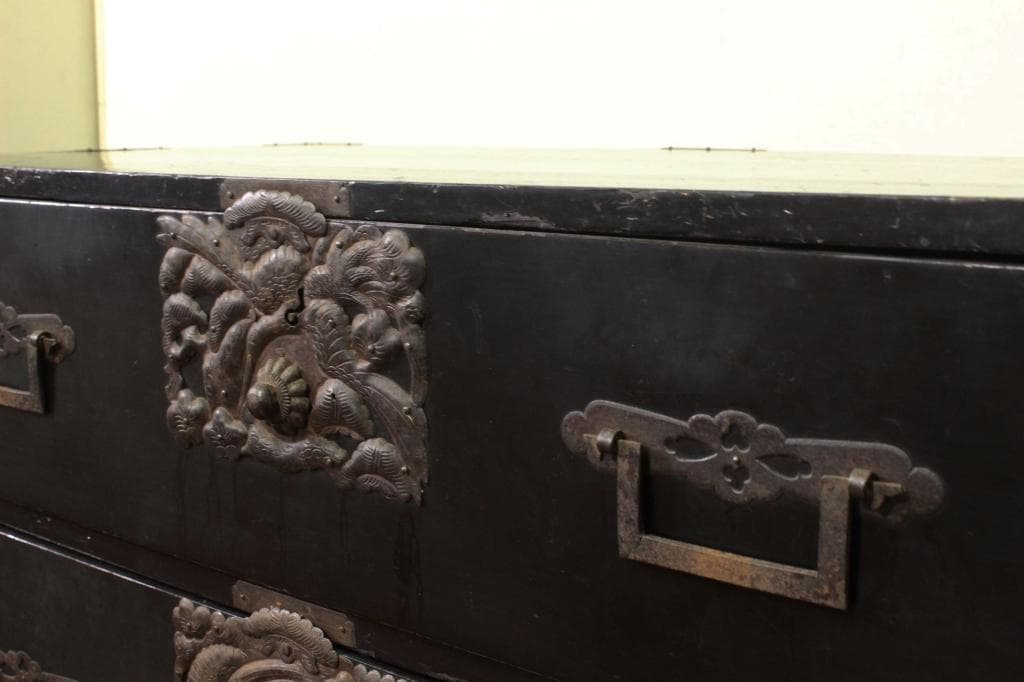 打出金具！庄内箪笥 古家具/古民家/時代箪笥/チェスト/和家具/古道具/古民