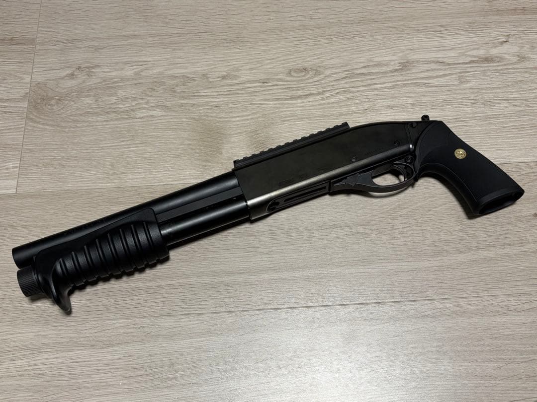 東京マルイ　M870ブリーチャー　予備シェル・シェルホルダー