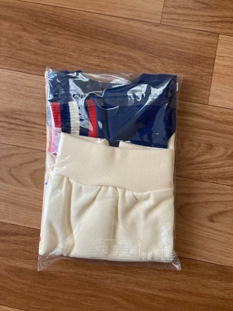 ミキハウス　トレーナー　新品