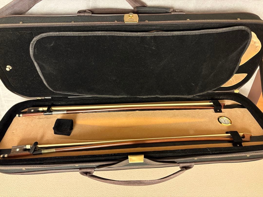 バイオリン 1/2サイズ 初心者セット 弓2本・肩当て・チューナー・予備弦・教本