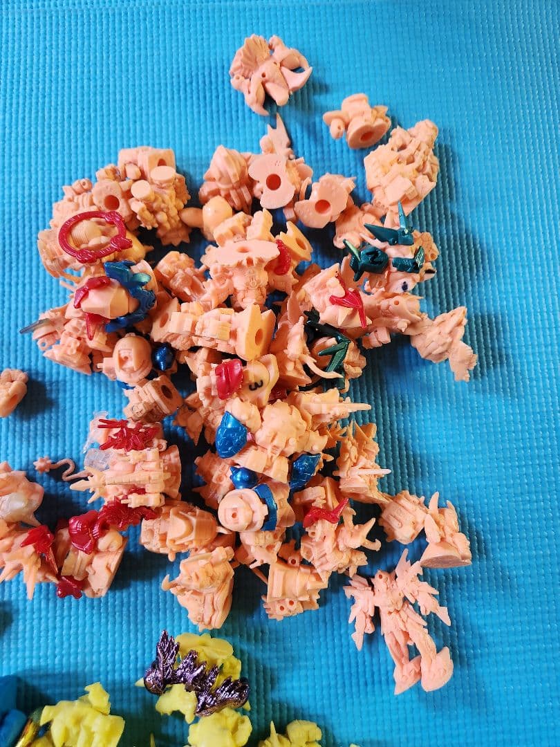 じゅんぺい様専用 ガン消しまとめ売り パーツ多数あり - メルカリ