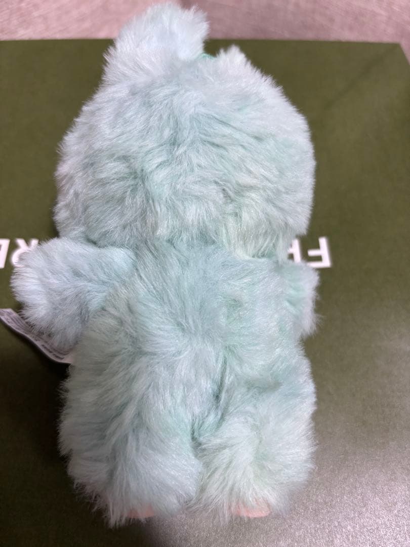 ぬいぐるみ labubu