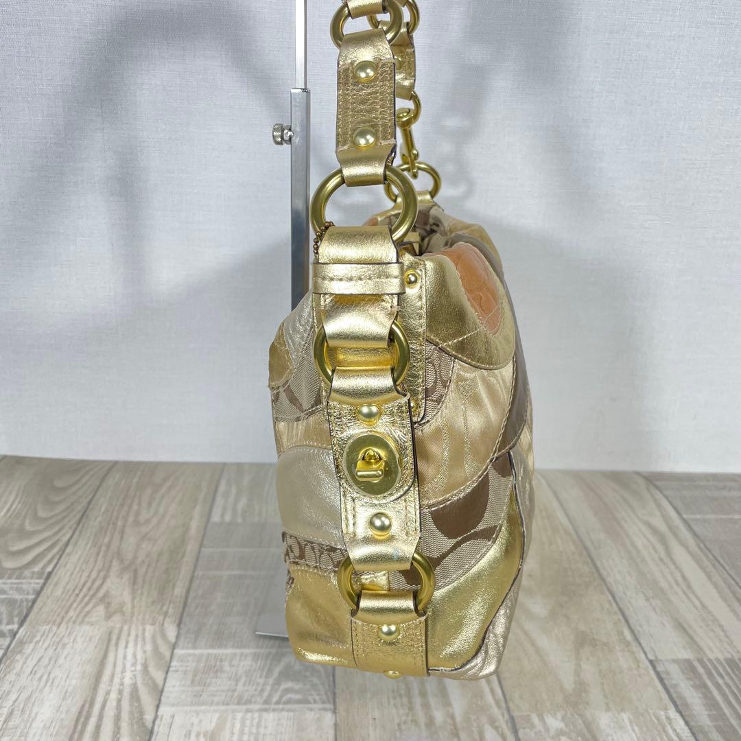 COACH コーチ　ゴールド系パッチワークショルダーバッグ　ワンショルダー