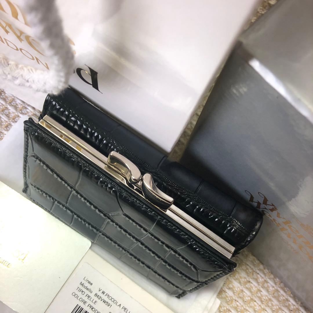 未使用 Vivienne Westwood ヴィヴィアン三つ折り財布 未使用 Vivienne