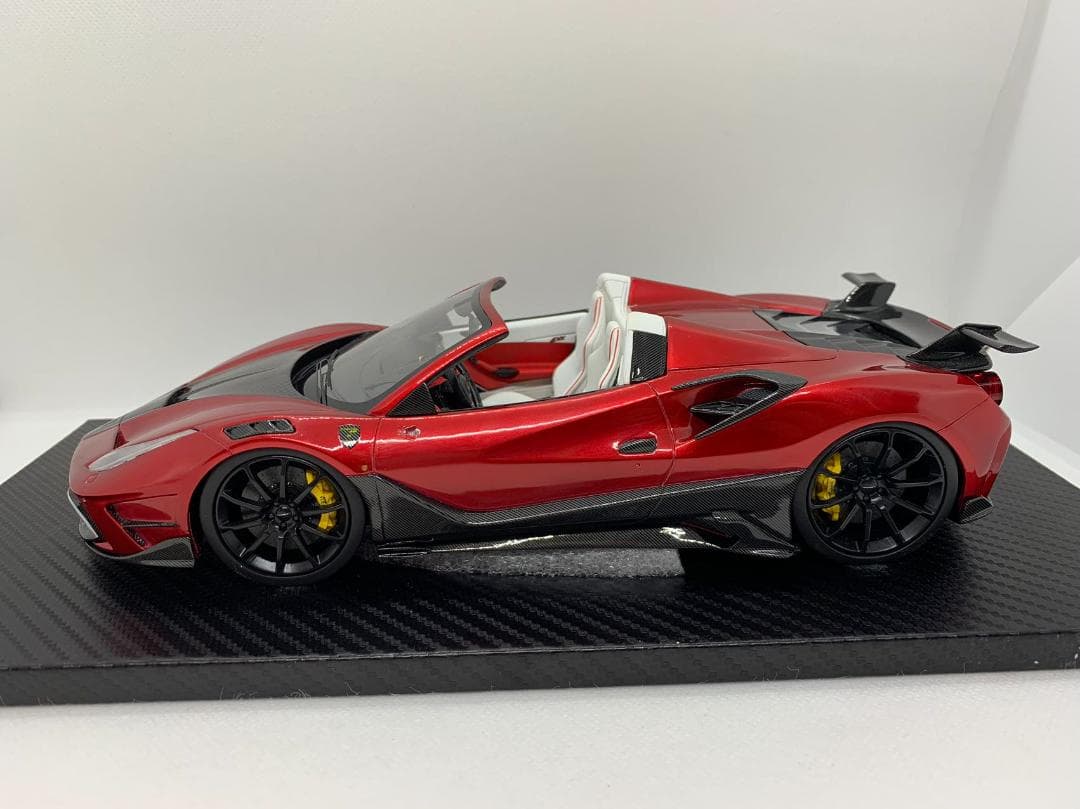 Mansory 1/18 フェラーリ Ferrari 488 レッド