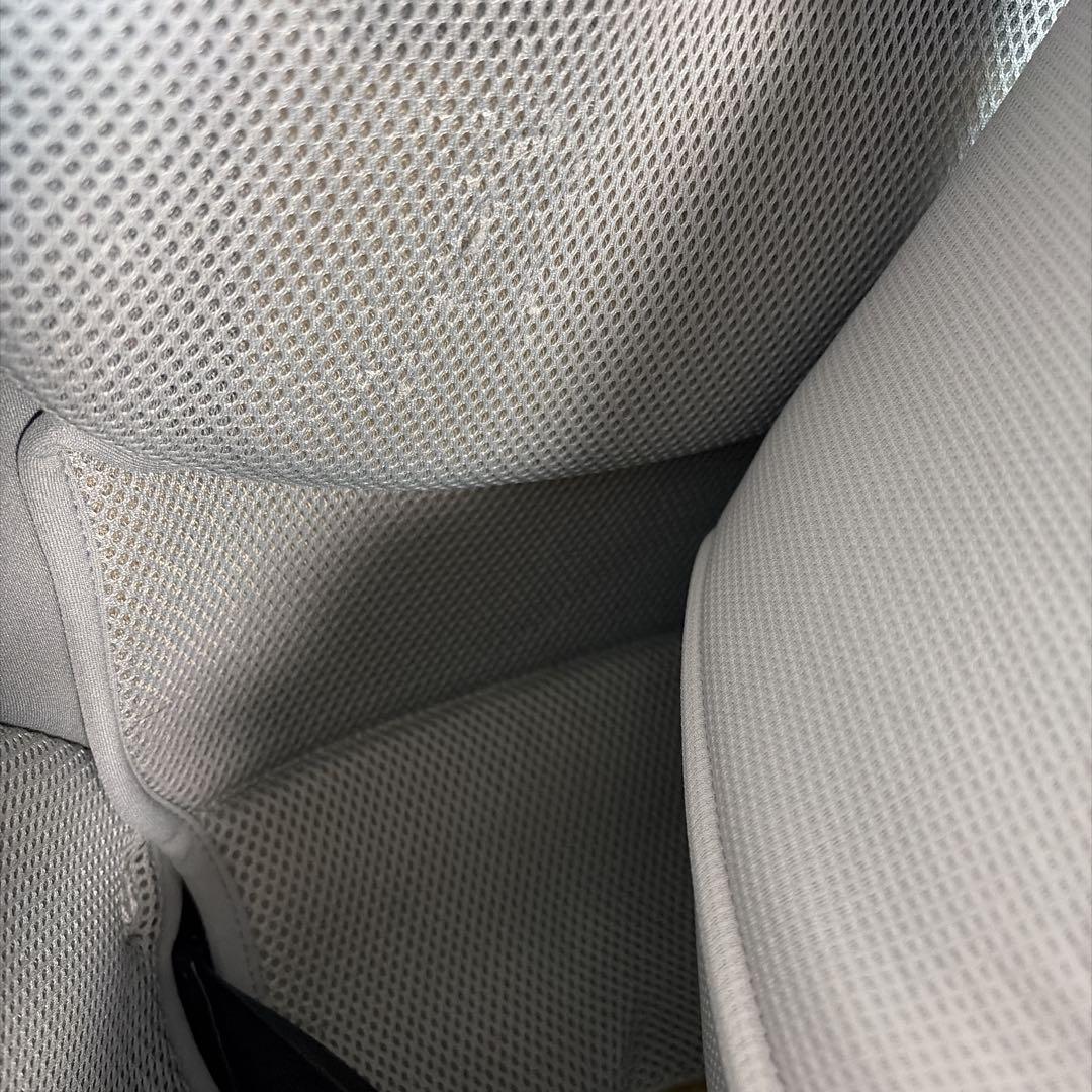 Combi コンビ　クルムーヴ スマート JL-590 車用チャイルドシート